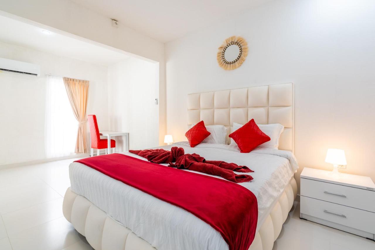 Luxury Minimalist Villa White Angel In Seminyak Kültér fotó